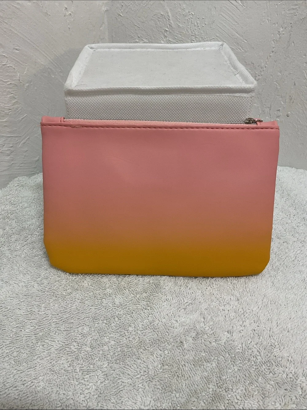 Ipsy May 2020 Pink Yellow Ombre Faux Leather Cosmetic Bag Case